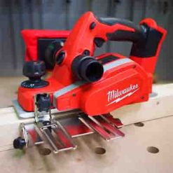 Milwaukee Cordless Planer