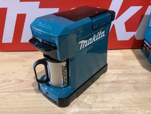 toptopdealcouk-makita-dcm501z-cordless-coffee-maker-makita-coffee-maker1